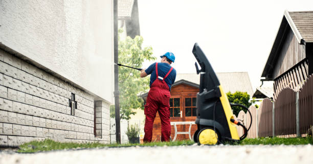 Best Parking Lot and Garage Cleaning  in Chesaning, MI